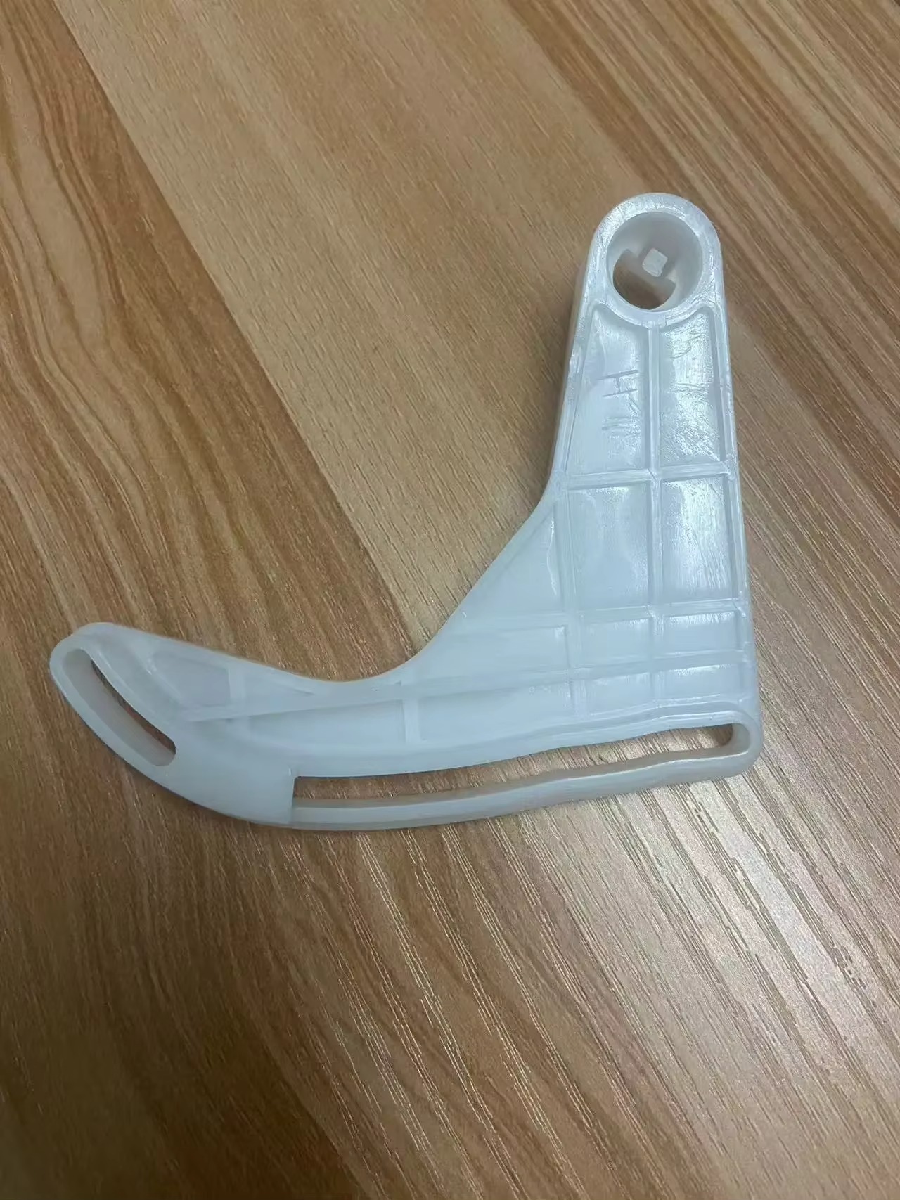 Ae0637008930 Staffa Attuatore  - Servo Bracket recensione e prezzo